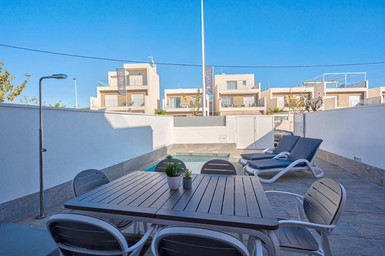 Chamax Villa *